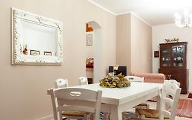 Favoloso Appartamento In Villa